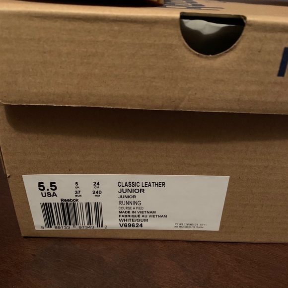 Classic Reebok shoes - Picture 7 of 7